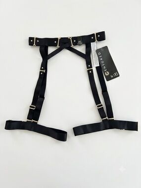 Censored New Yorker Strappy Leg Garter Belt Harness Black Gold XS NWT